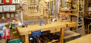 The-Hand-Tool-bench-3